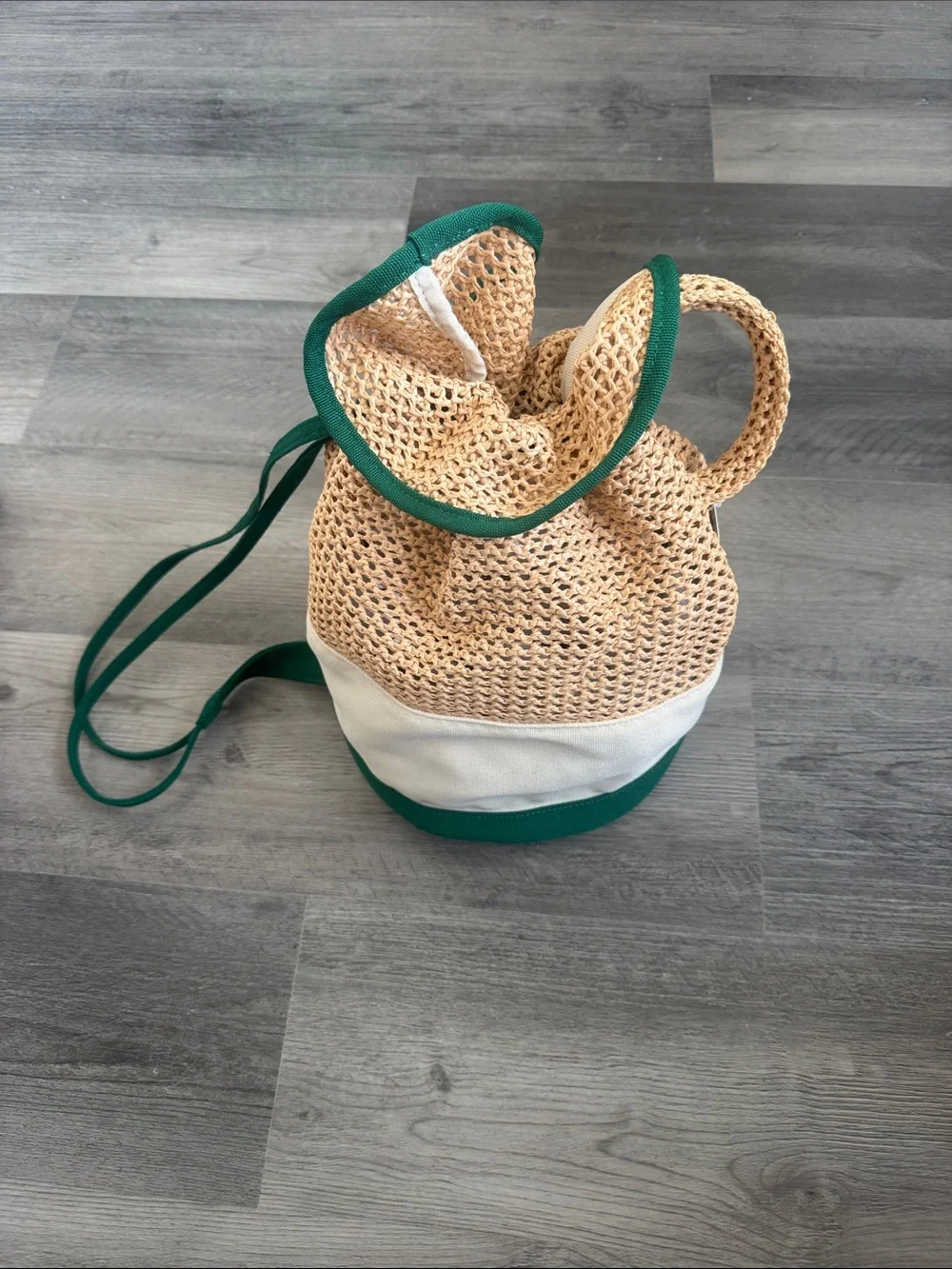 Rosie Assoulin x Target Straw & Cream Drawstring Bag w/Green Trim& Handle NWT